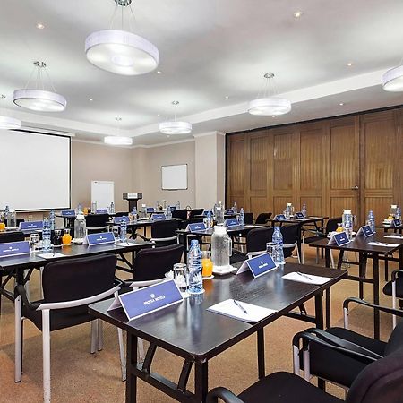 Protea Hotel By Marriott Lusaka Dış mekan fotoğraf