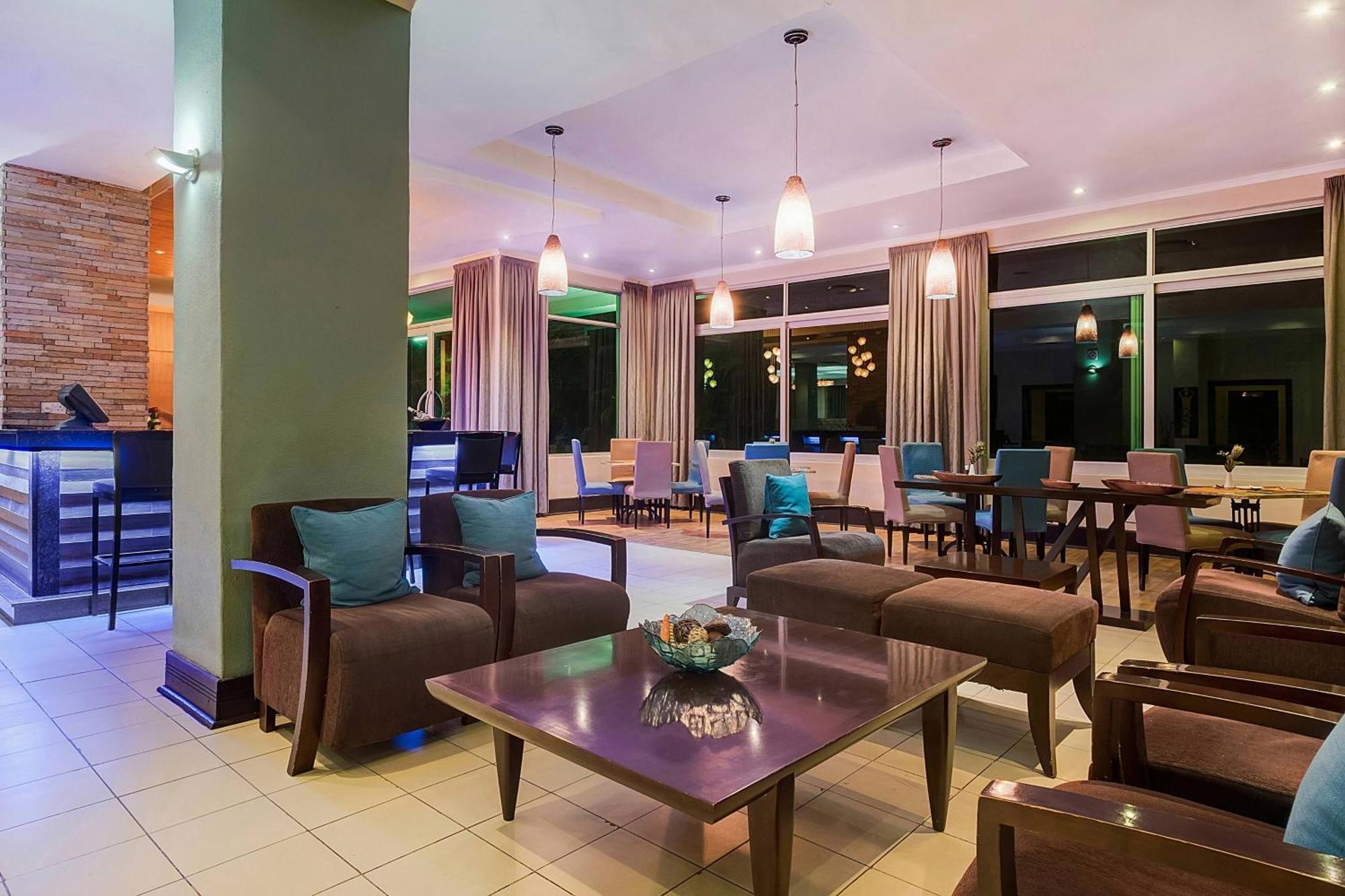 Protea Hotel By Marriott Lusaka Dış mekan fotoğraf