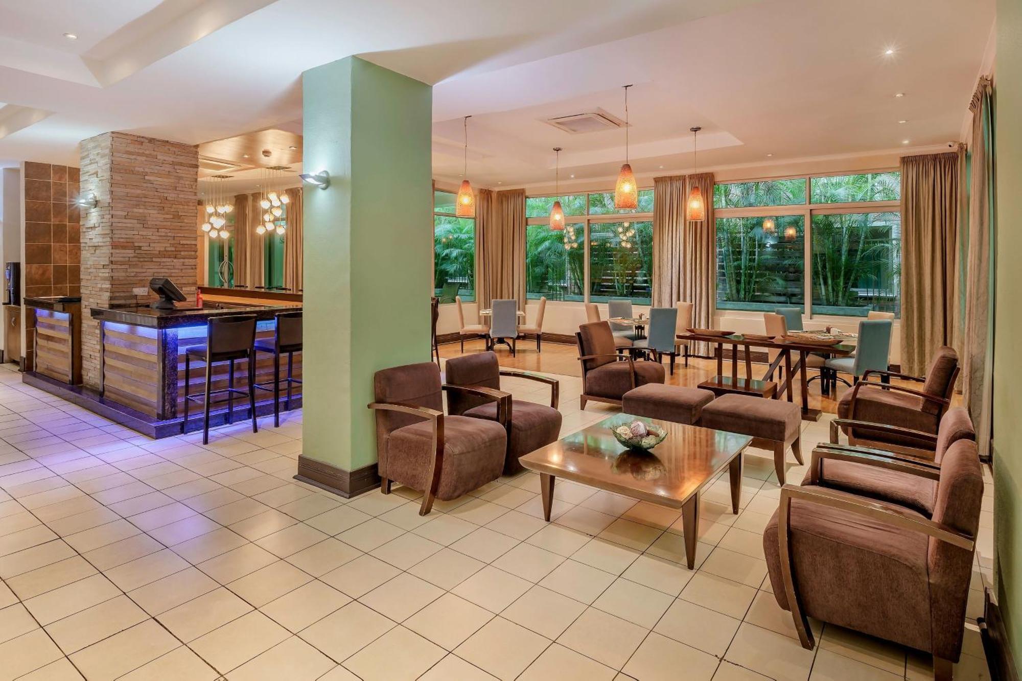 Protea Hotel By Marriott Lusaka Dış mekan fotoğraf