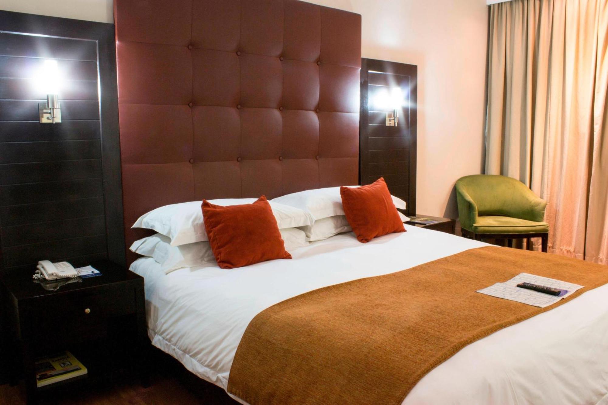 Protea Hotel By Marriott Lusaka Dış mekan fotoğraf