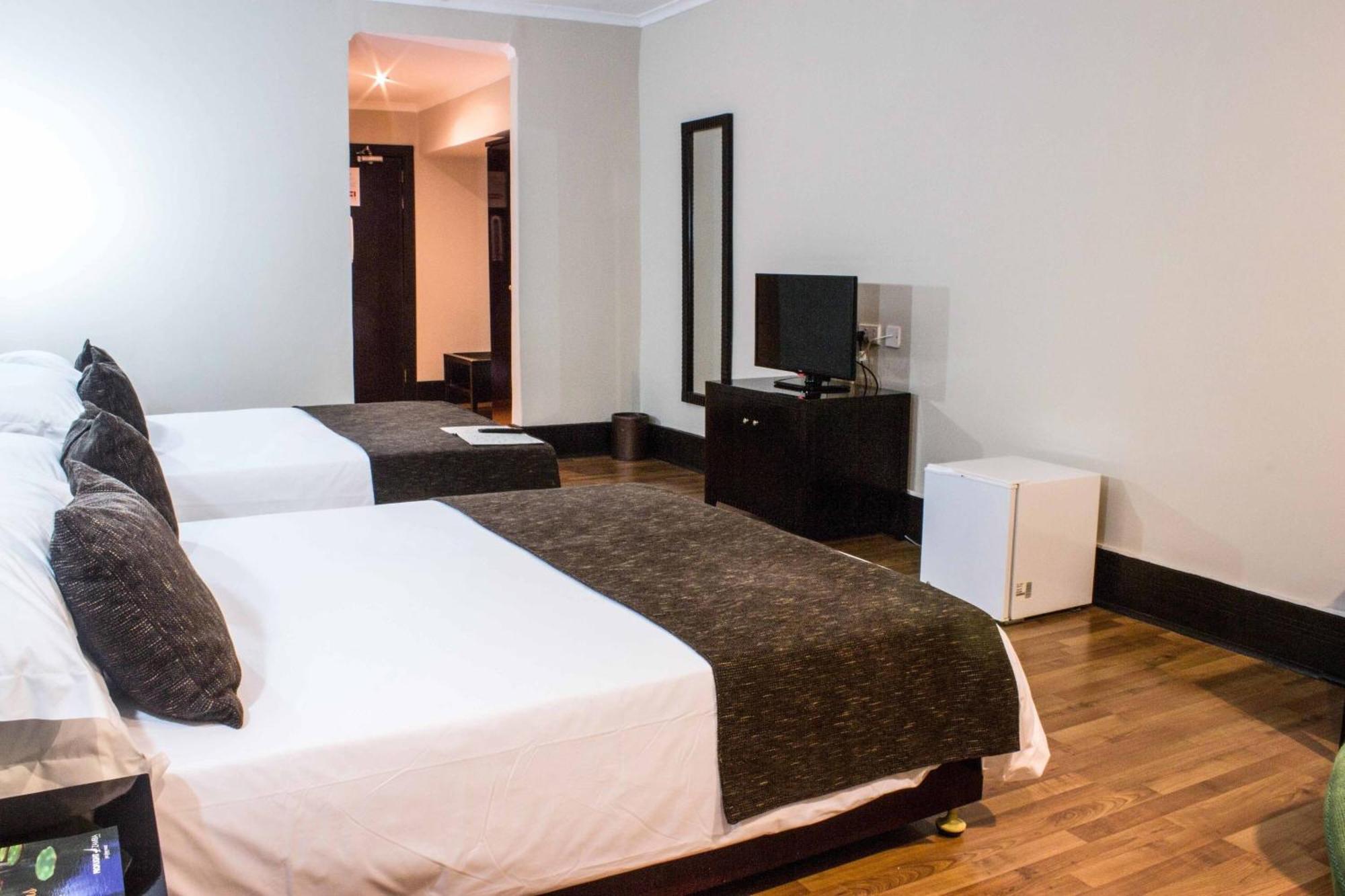 Protea Hotel By Marriott Lusaka Dış mekan fotoğraf