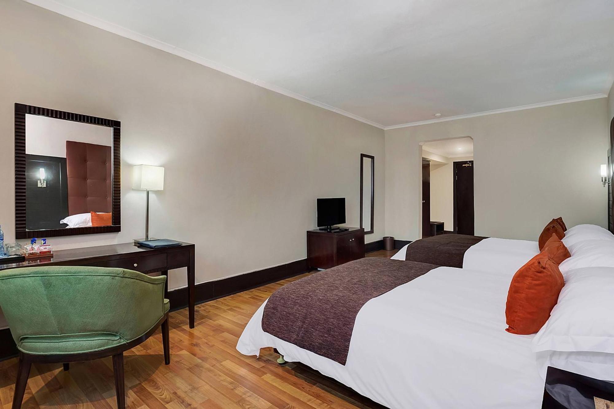 Protea Hotel By Marriott Lusaka Dış mekan fotoğraf