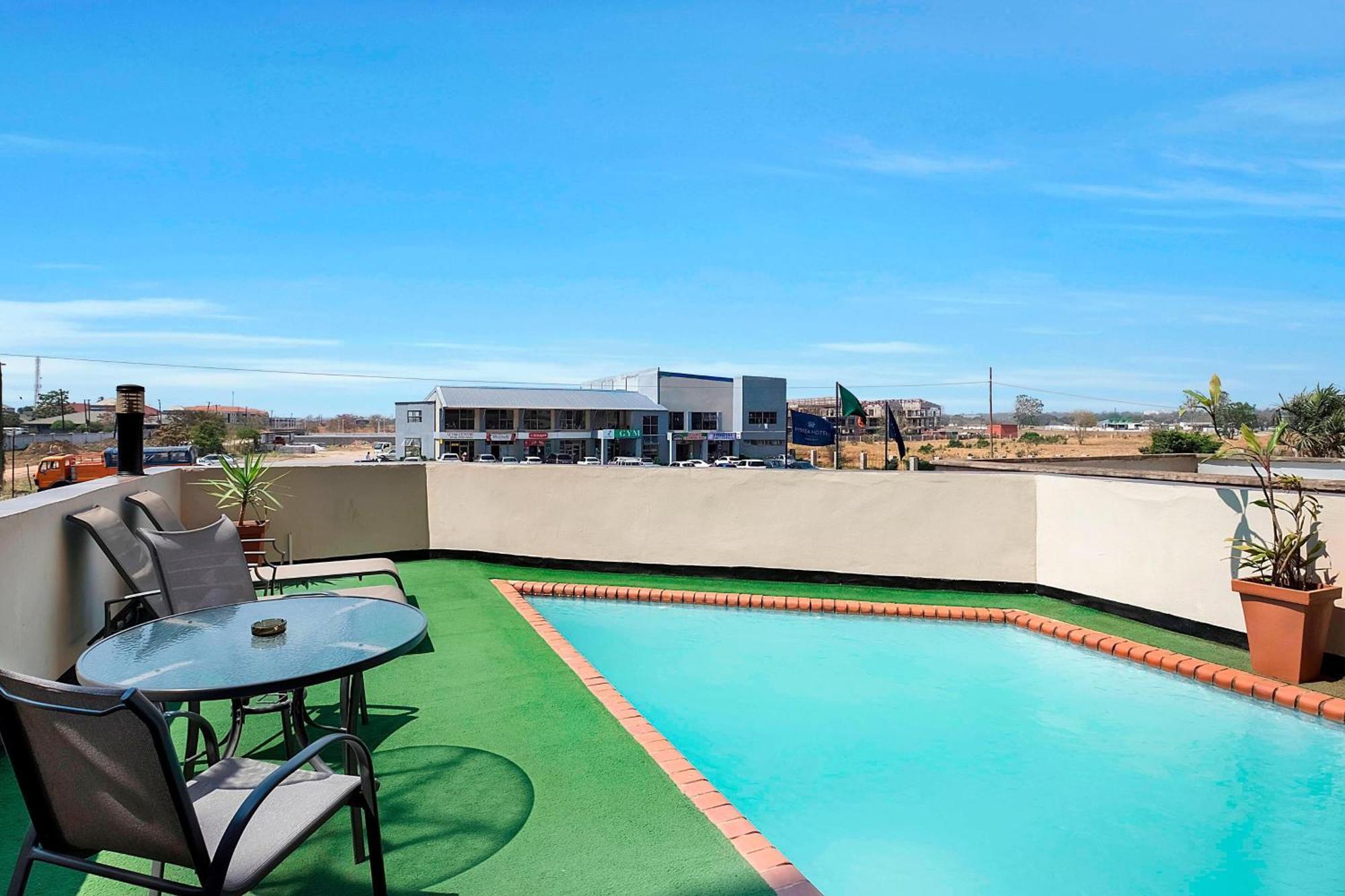 Protea Hotel By Marriott Lusaka Dış mekan fotoğraf