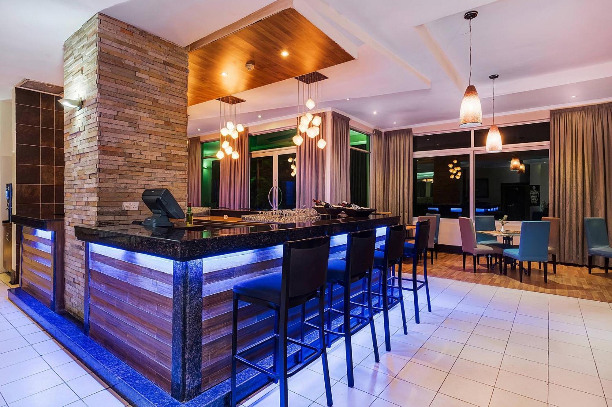 Protea Hotel By Marriott Lusaka Dış mekan fotoğraf